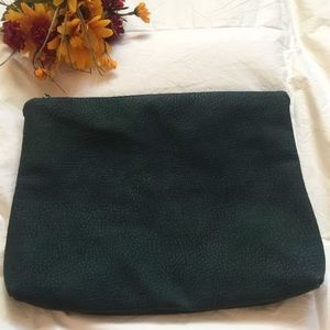 FREE PEOPLE Media Makeup Zippered Pouch Bag Clutch